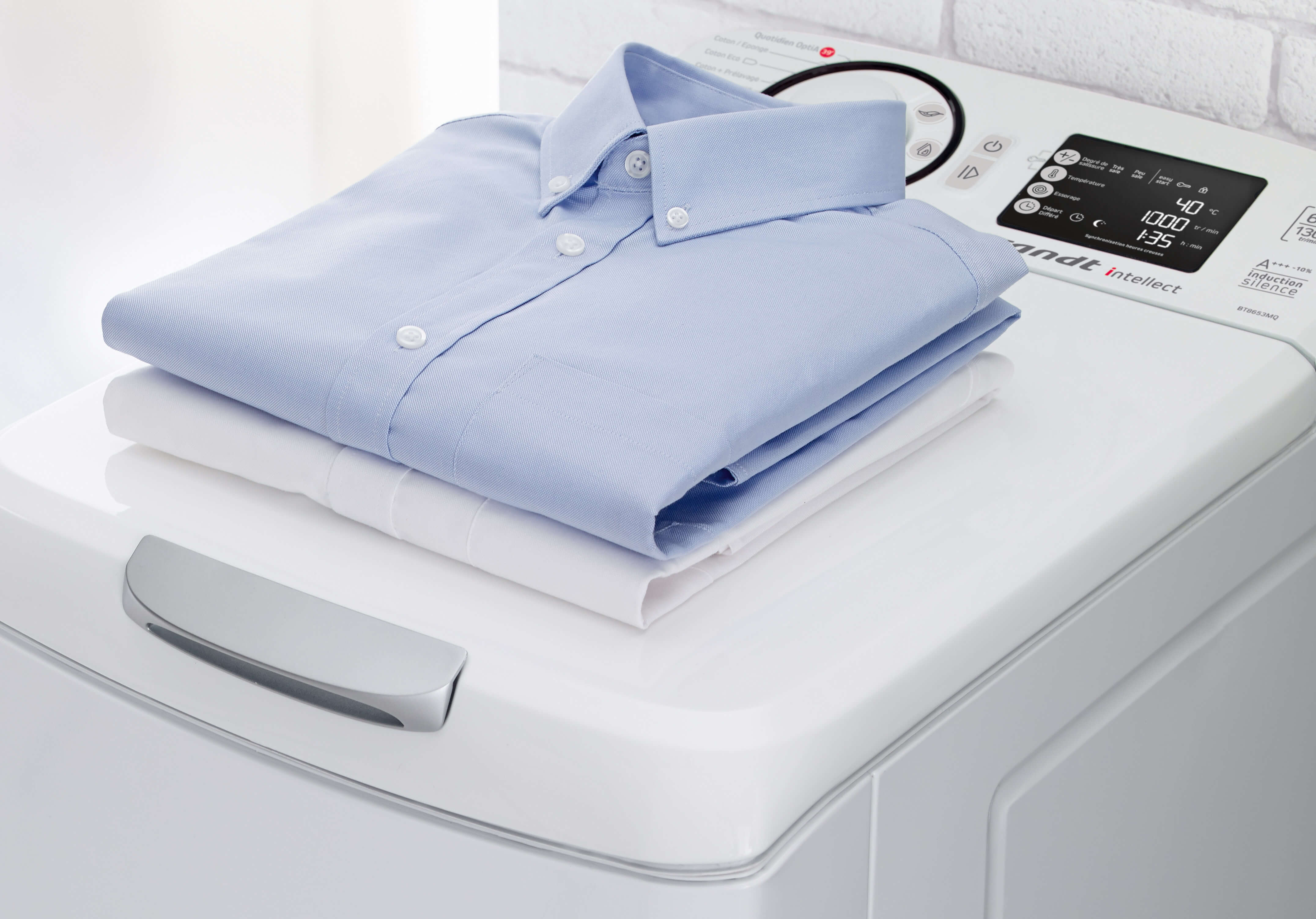 Lave-linge ouverture dessus